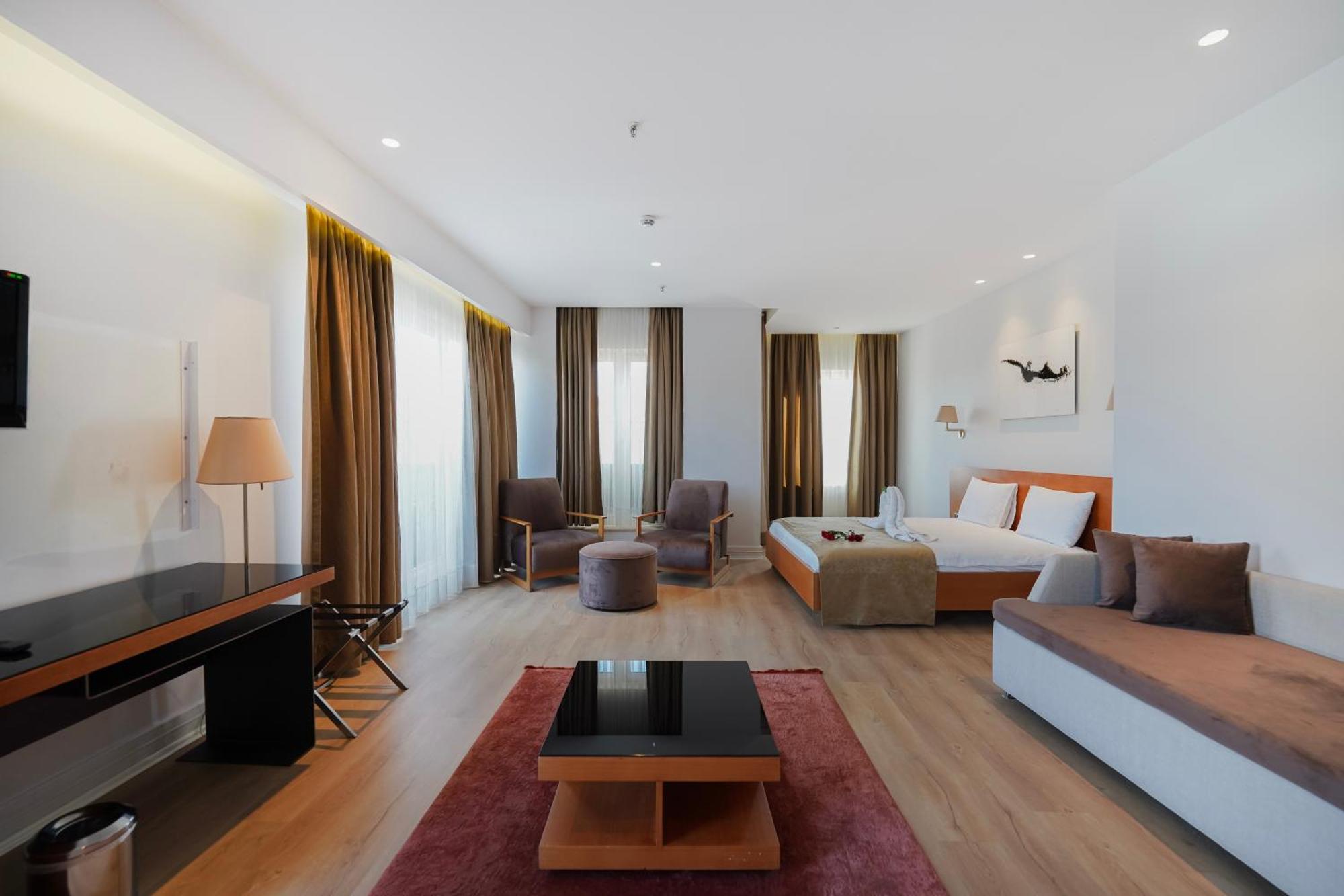 Misafir Suites 8 Стамбул Экстерьер фото